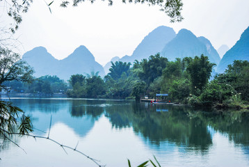 有关植树造林保护环境的谚语