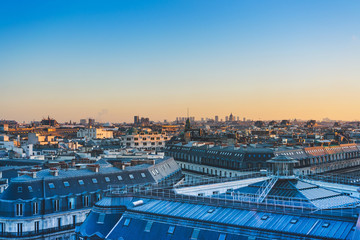 《哆啦A梦》的口袋到底有多大？