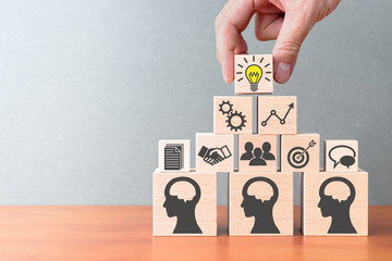 初一必读书目有哪些