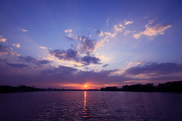 《哆啦A梦》的口袋到底有多大？